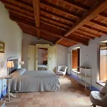 Podere Pomasciano 10, Emma Villa *