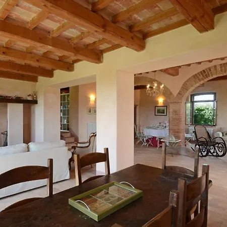 Podere Pomasciano 10, Emma Villa *