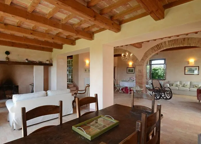 Podere Pomasciano 10, Emma Villa *