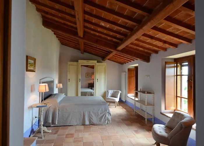 Podere Pomasciano 10, Emma فيلة *